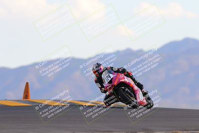 media/Sep-24-2022-CVMA (Sat) [[a45f954247]]/Race 11 Supersport Middleweight/